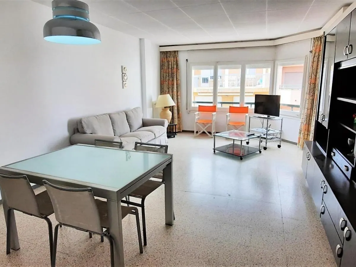 Apartment Apartamento En Primera Linea De Playa Con Terraza Y 3 Habitaciones En Llanca - Es-170-71 Spain